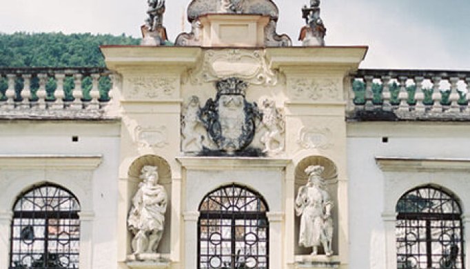 Eingang Gartenschloss Herberstein