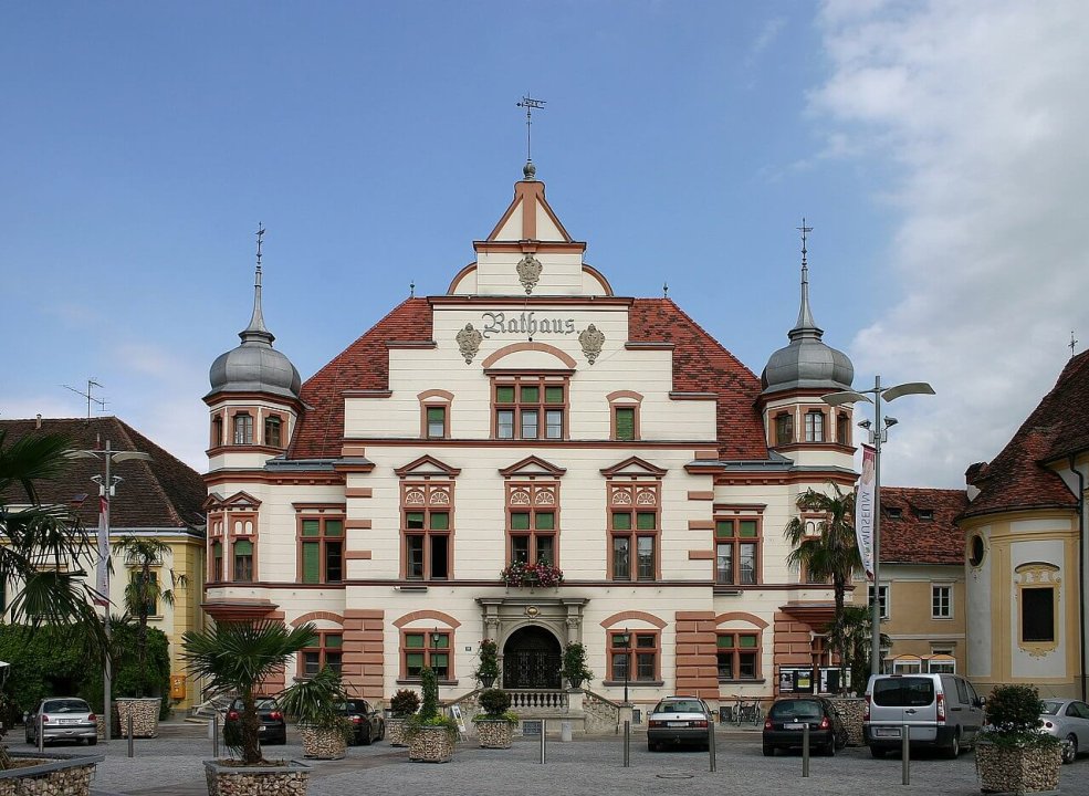 Bild zeigt Rathaus Hartberg